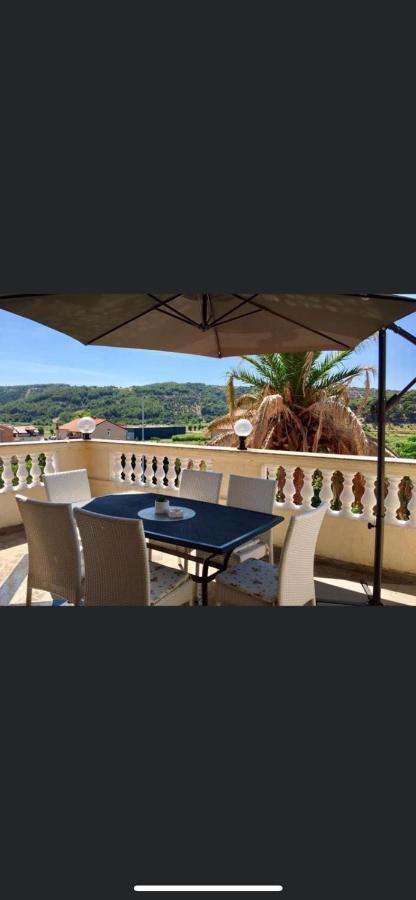 Piano Apartment Lopar Bagian luar foto